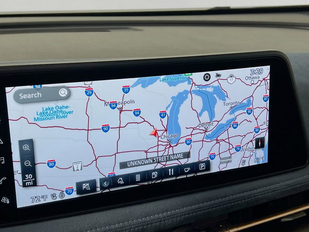 Used 2025 Nissan Ariya Platinum image 13