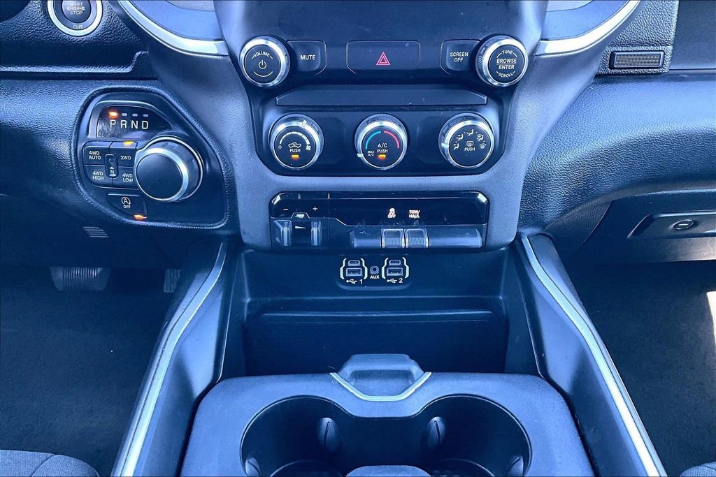 Used 2021 RAM 1500 Big Horn image 16