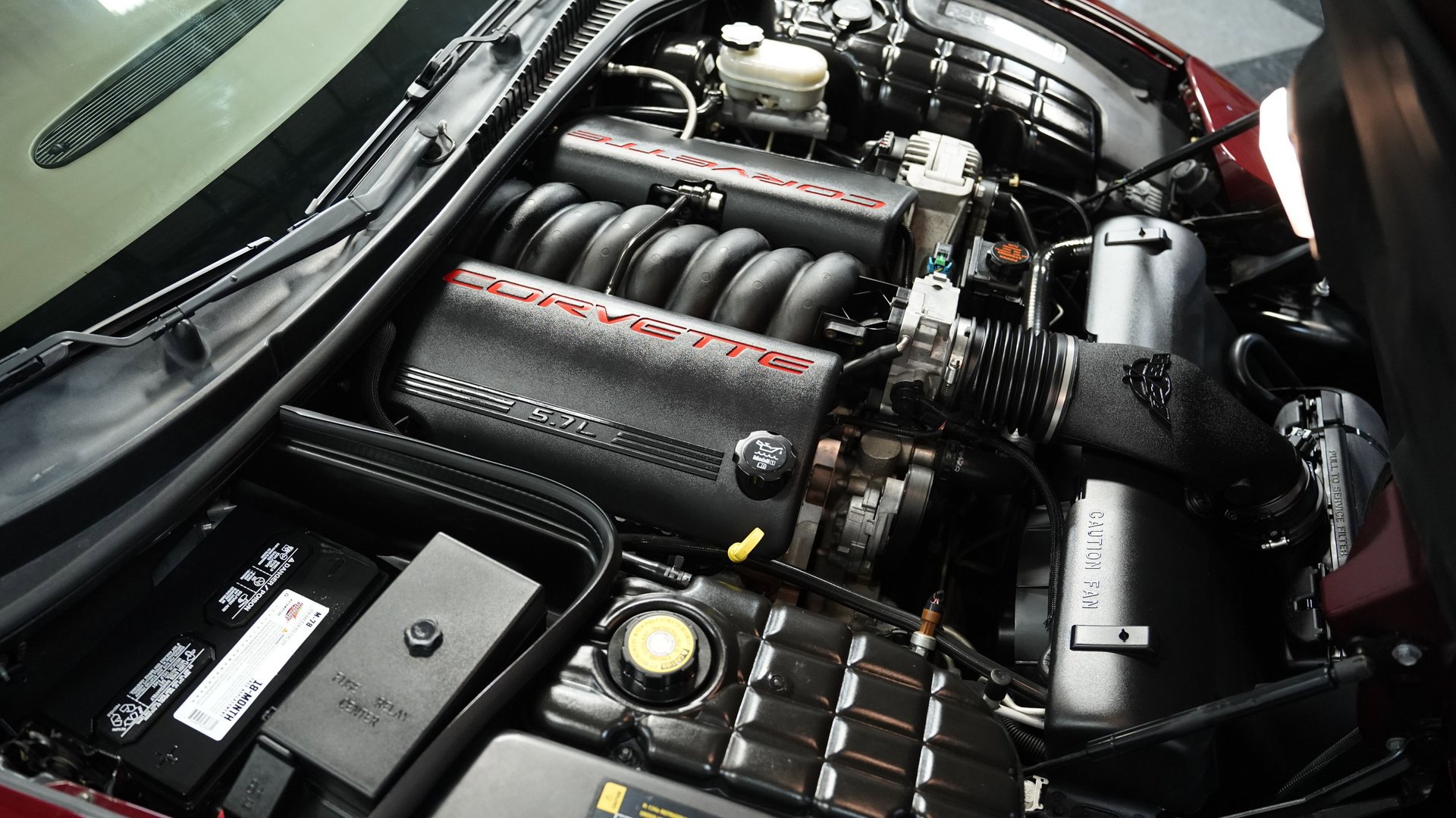 Used 2003 Chevrolet Corvette 50th Anniversary Edition w/ Preferred Equipment Group image 27