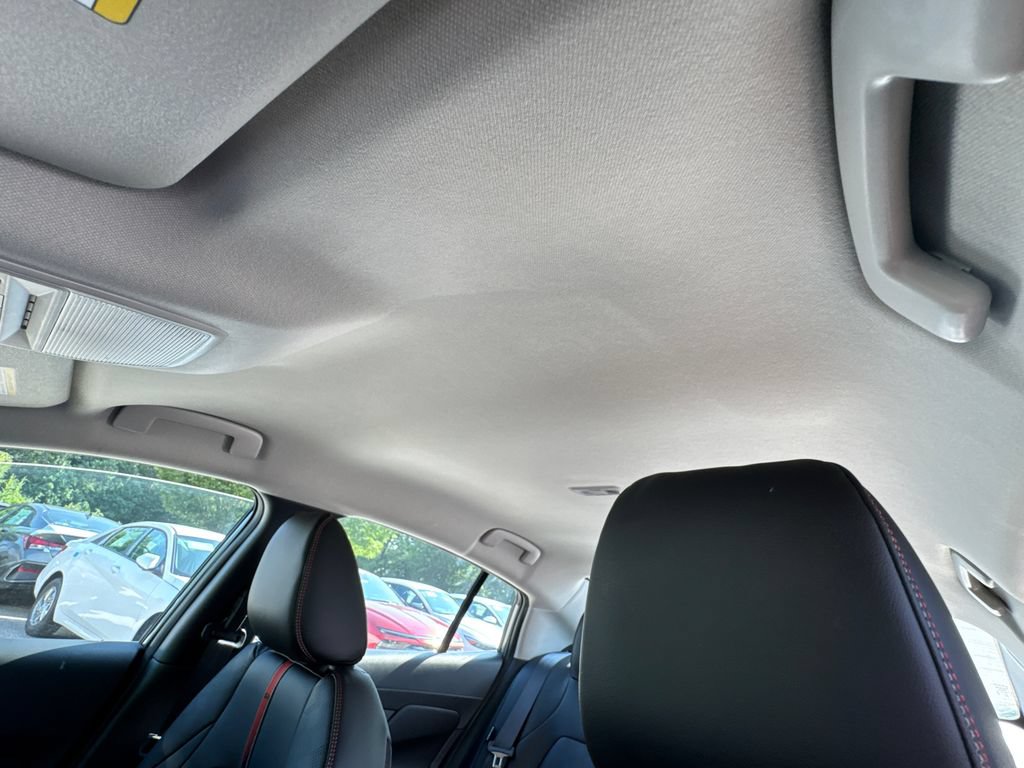 New 2026 Nissan Sentra SR w/ SR Premium Package FWD image 17
