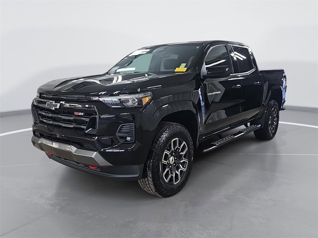 Certified 2023 Chevrolet Colorado Z71 w/ Z71 Convenience Package 2 image 9