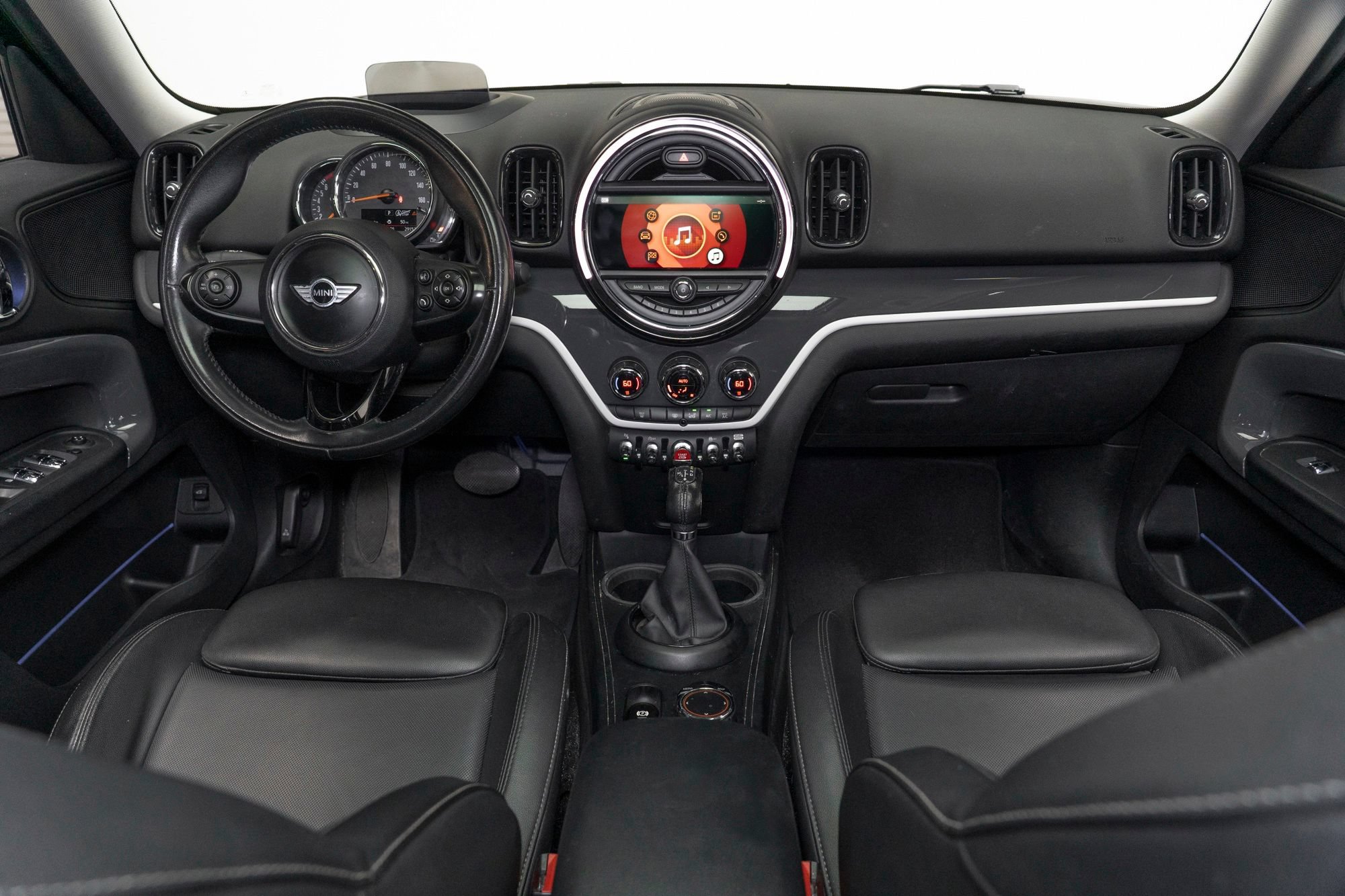 Used 2018 MINI Cooper Countryman S FWD image 2