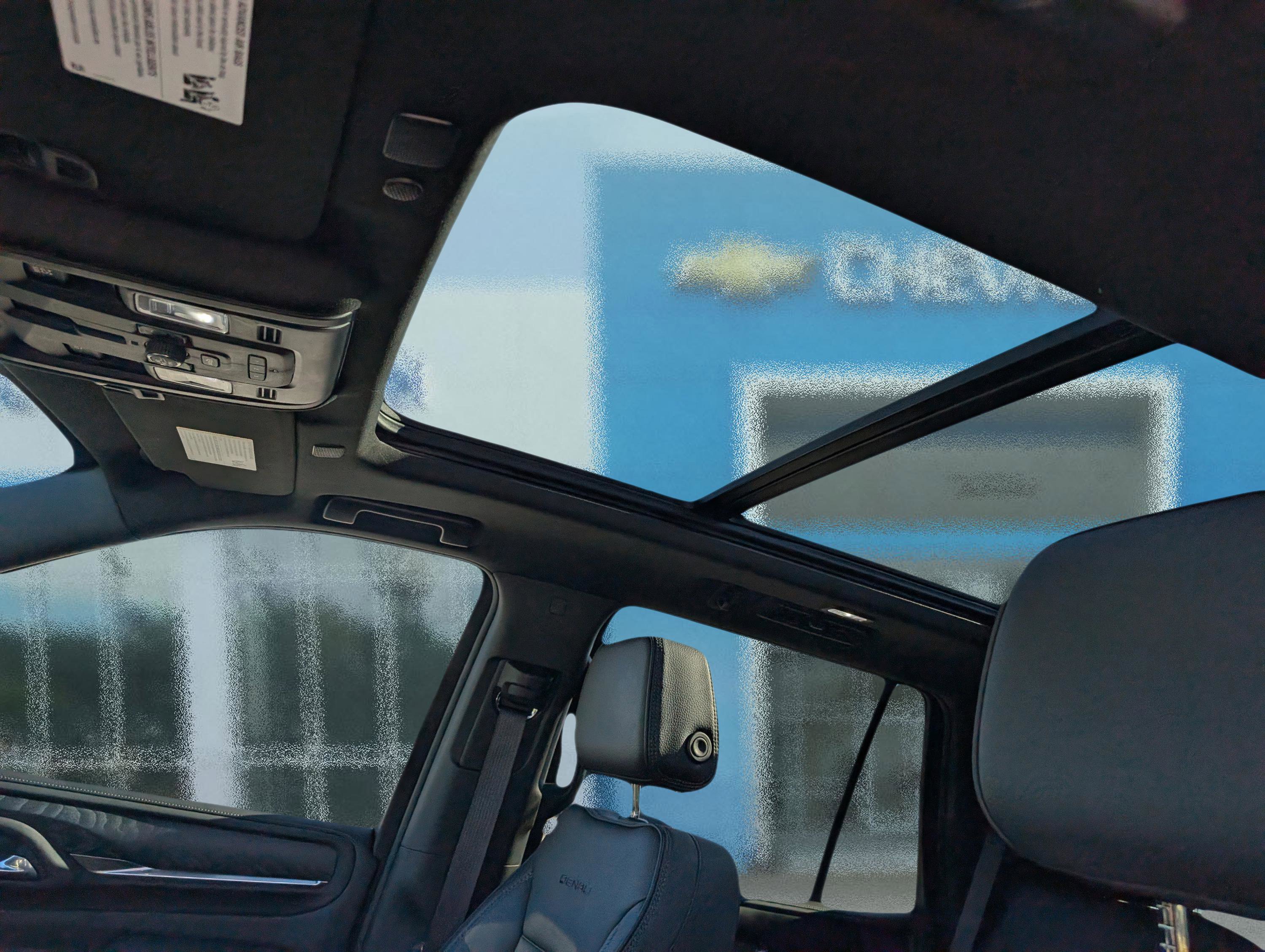 Certified 2024 GMC Yukon Denali image 19