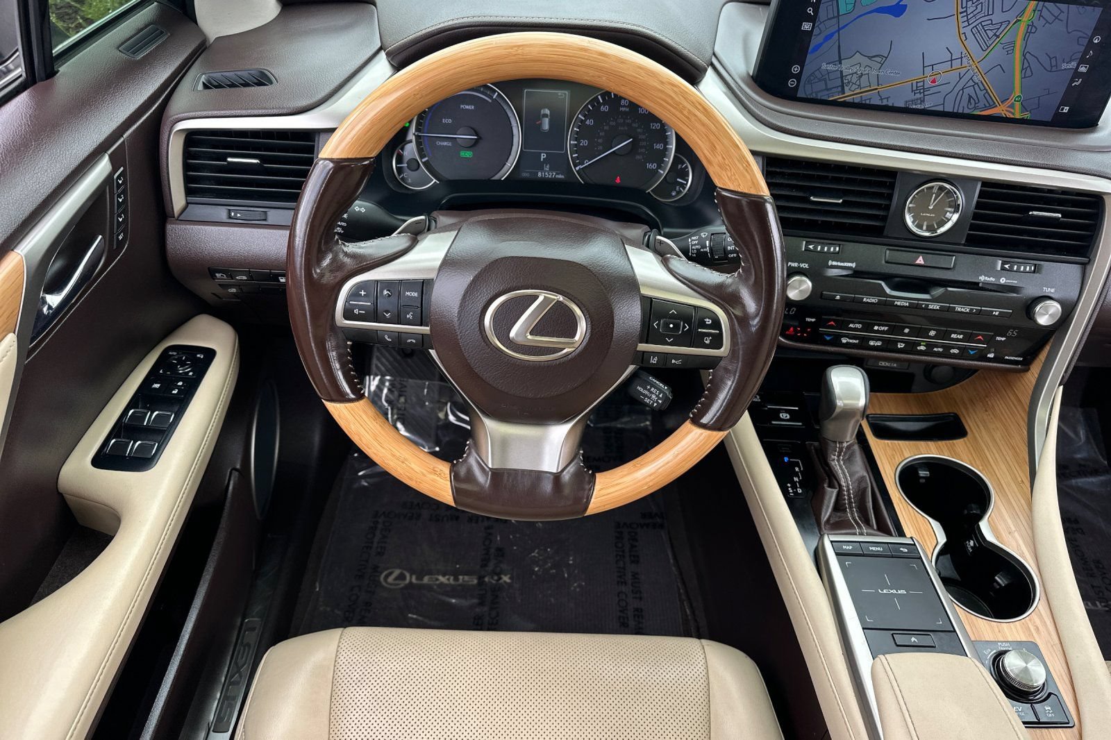 Used 2020 Lexus RX 450hL AWD w/ Premium Package image 17