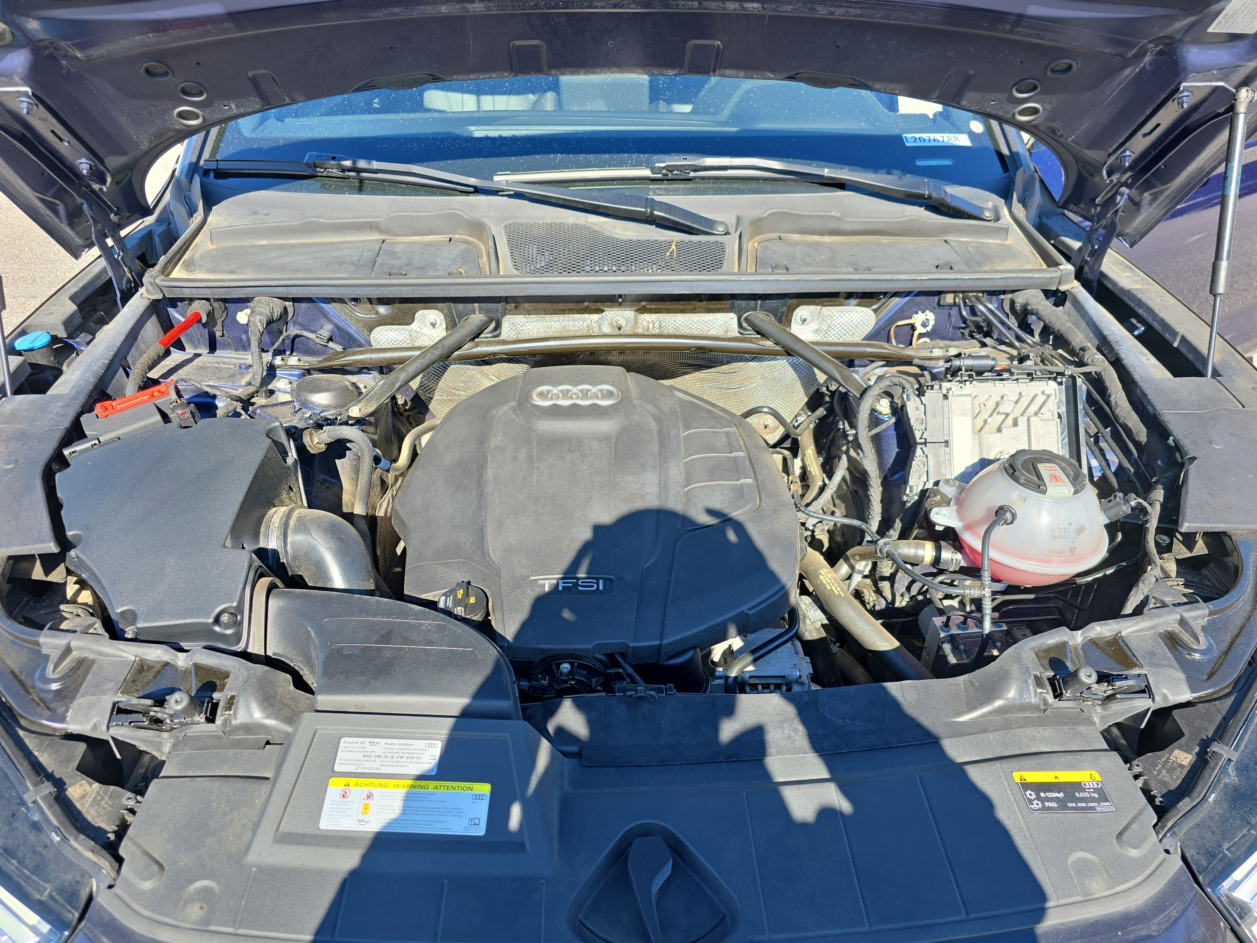 Used 2020 Audi Q5 2.0T Premium w/ Titanium Sport Package image 29