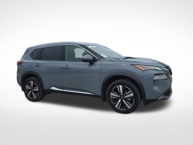 Used 2023 Nissan Rogue SL w/ SL Premium Package