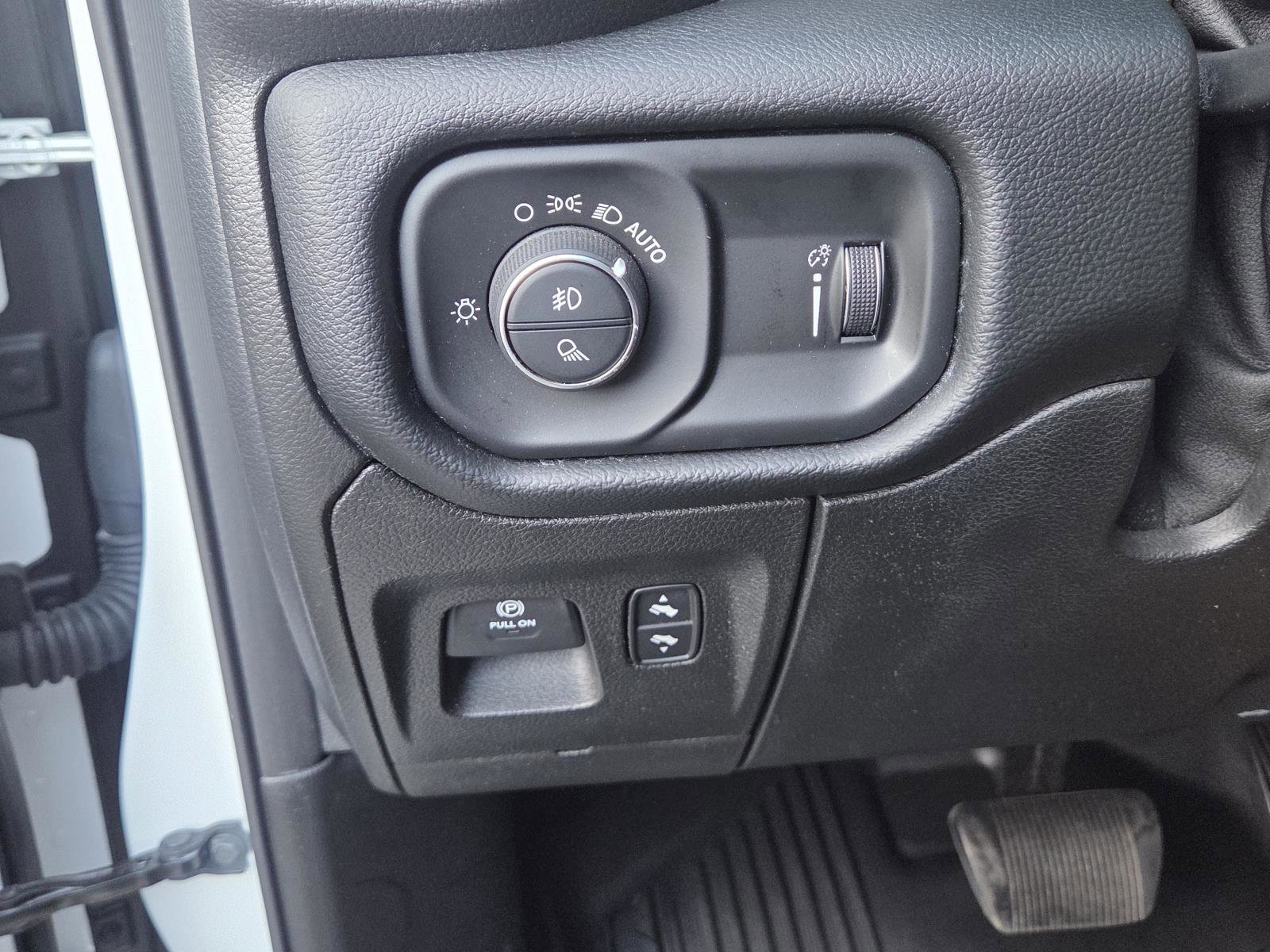 Used 2020 RAM 1500 Rebel w/ Rebel Level 2 Equipment Group AWD/4WD image 29