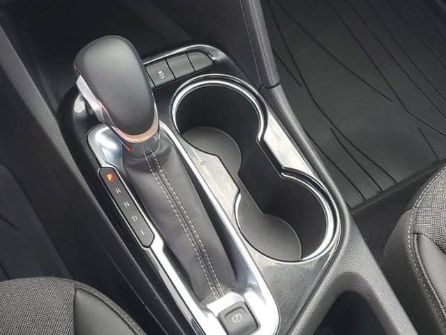 Certified 2024 Buick Encore GX Preferred w/ Comfort Package FWD image 27
