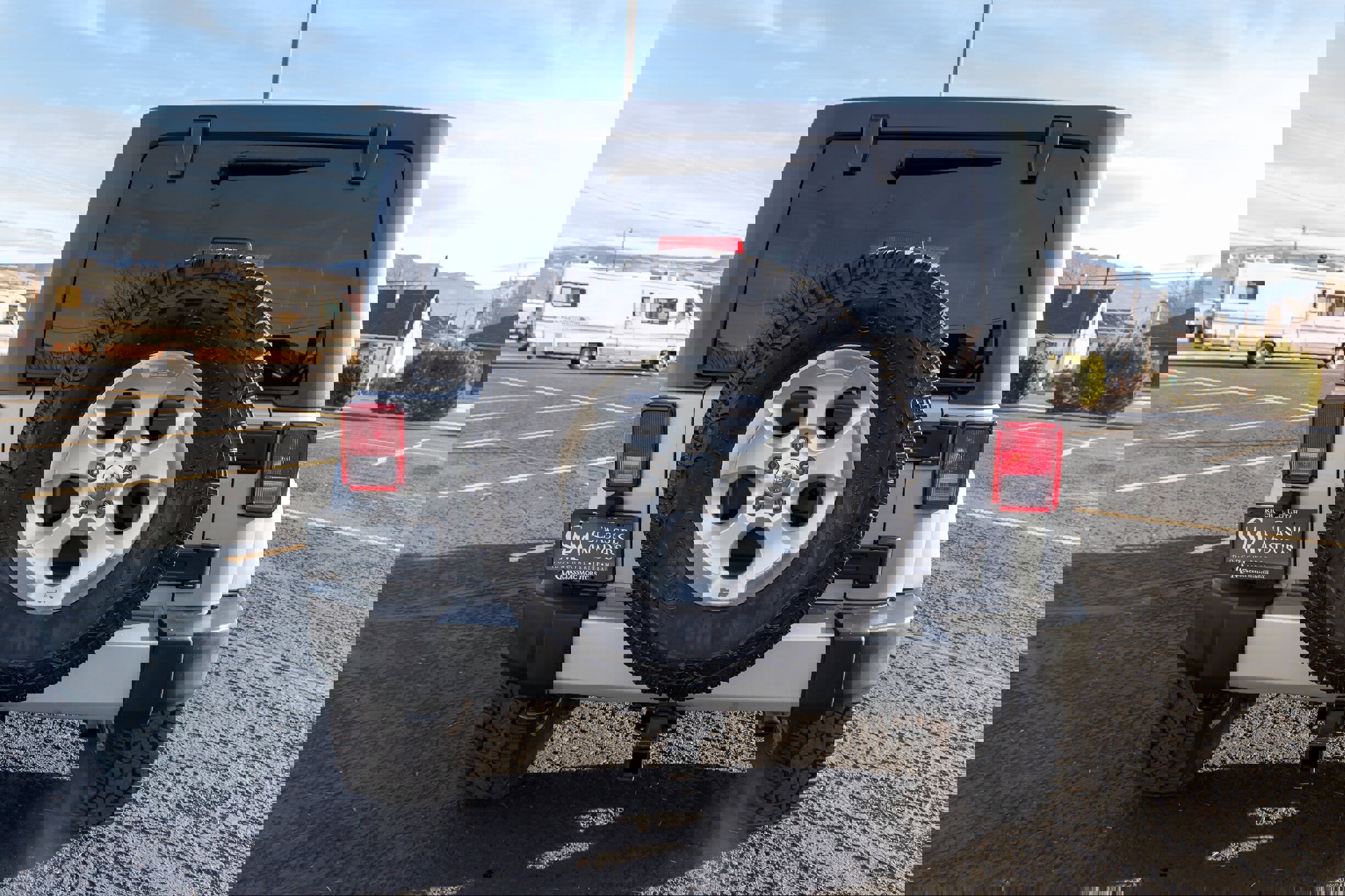 Used 2014 Jeep Wrangler Unlimited Sahara w/ Connectivity Group image 5