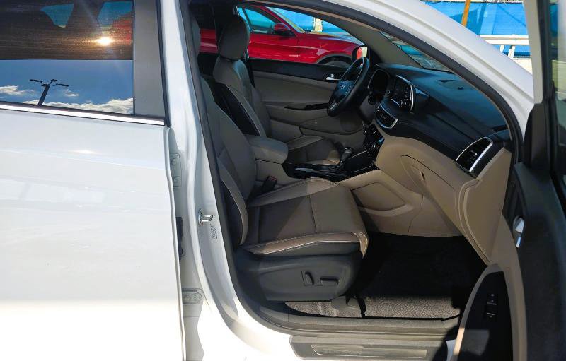 Used 2021 Hyundai Tucson Limited w/ Cargo Package image 6
