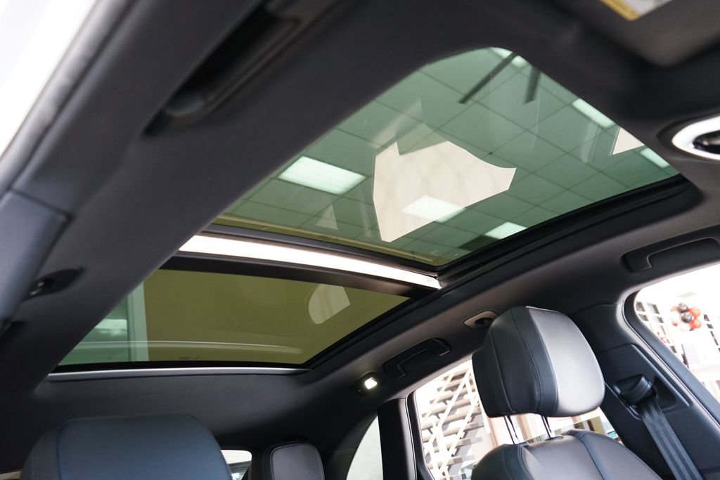 Used 2019 Porsche Macan image 9