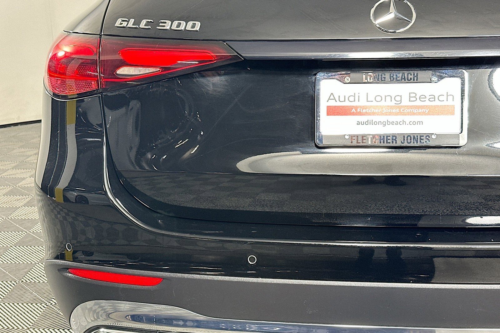 Used 2023 Mercedes-Benz GLC 300 image 17