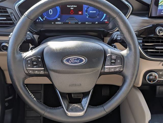 Used 2020 Ford Escape Titanium AWD/4WD image 13