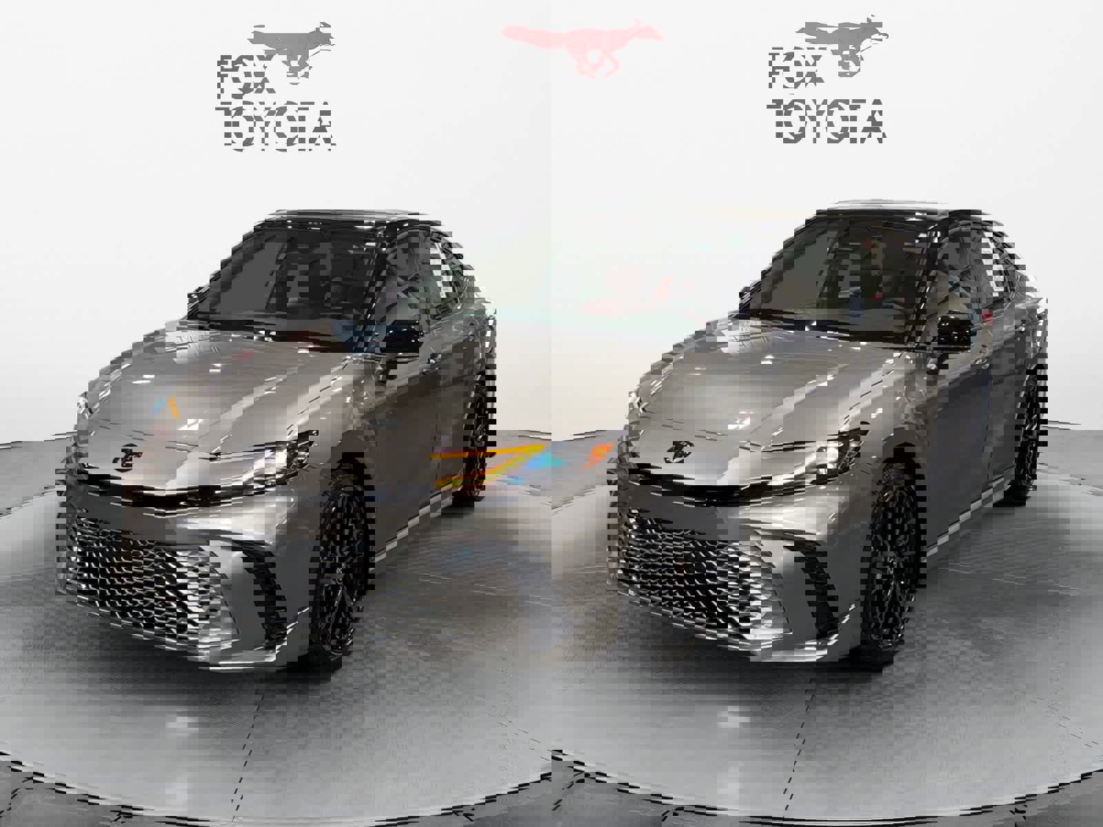 Used 2025 Toyota Camry XSE image 1