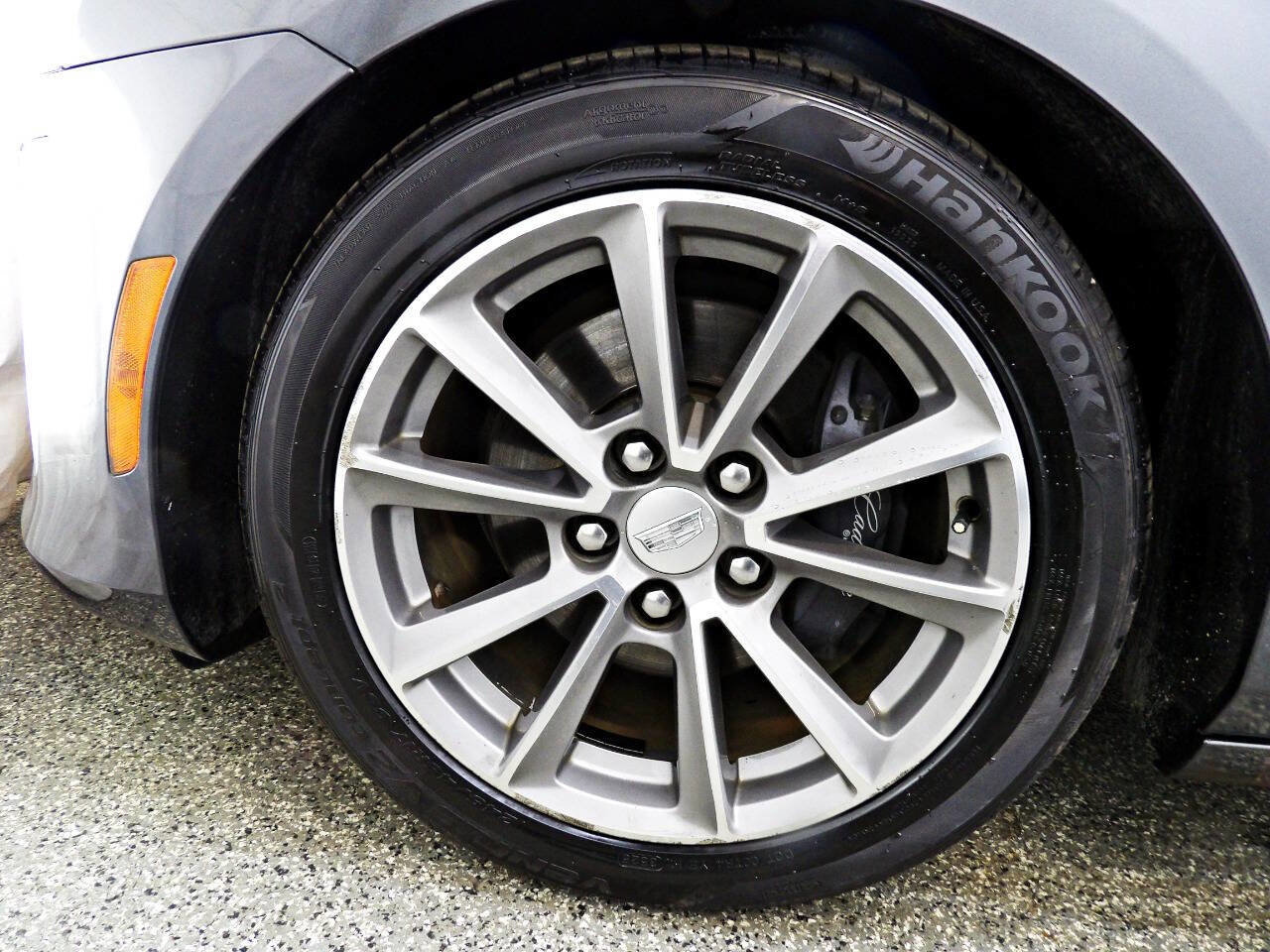 Used 2018 Cadillac CTS Luxury image 19