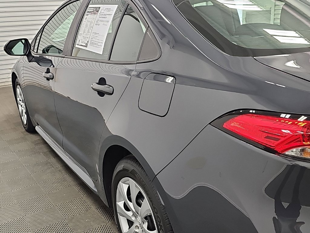 Used 2023 Toyota Corolla LE FWD image 6