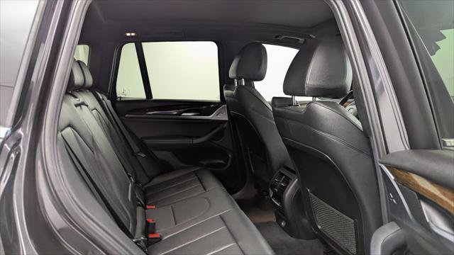 Used 2019 BMW X3 sDrive30i w/ Driving Assistance Package RWD image 18