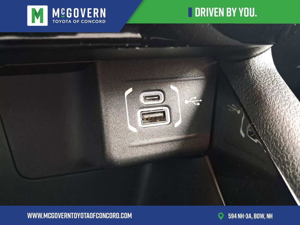 Used 2022 Jeep Compass Limited image 26