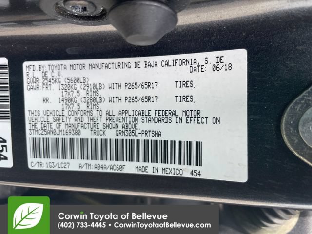 Used 2018 Toyota Tacoma TRD Sport AWD/4WD image 23