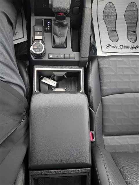 Used 2024 Toyota Tacoma TRD Off-Road w/ TRD Off Road Premium Package image 25
