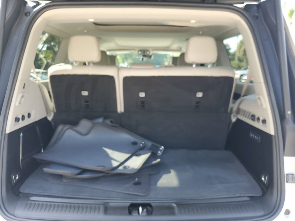 Used 2022 Jeep Wagoneer Series III w/ Premium Group I image 14