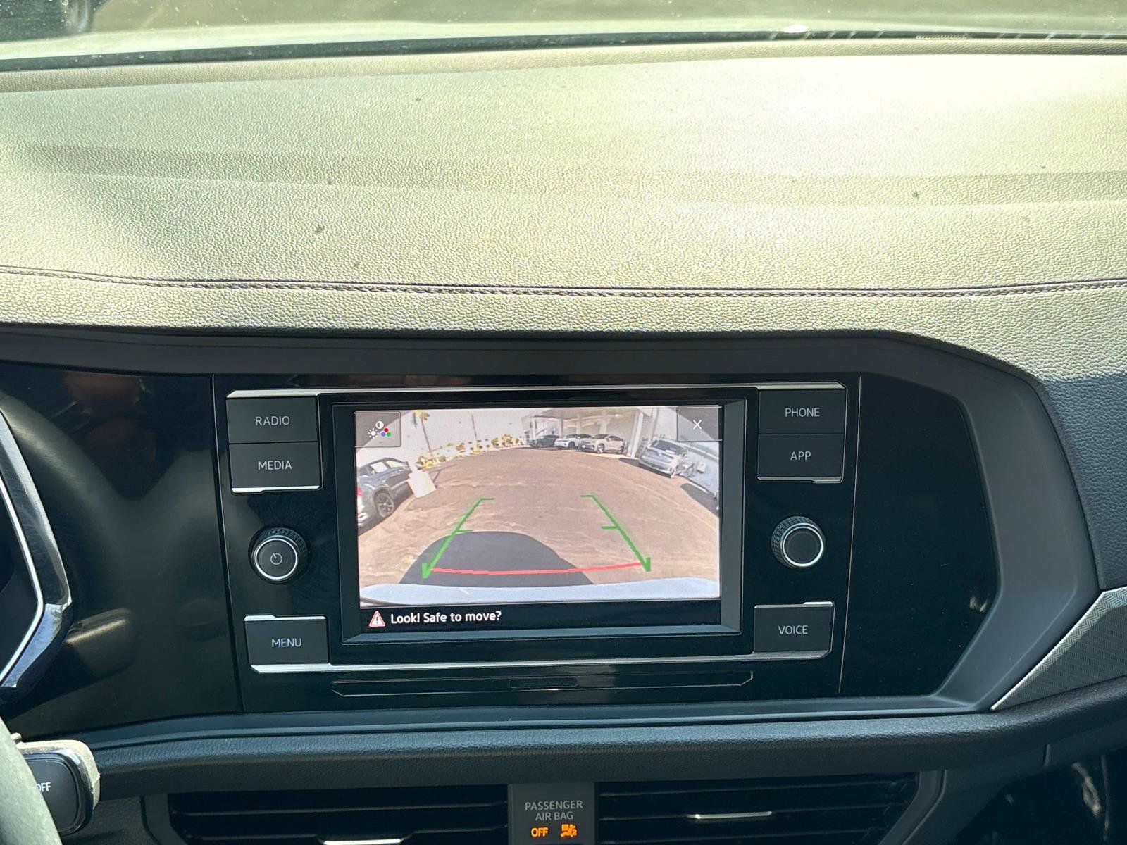 Certified 2024 Volkswagen Jetta Sport image 25