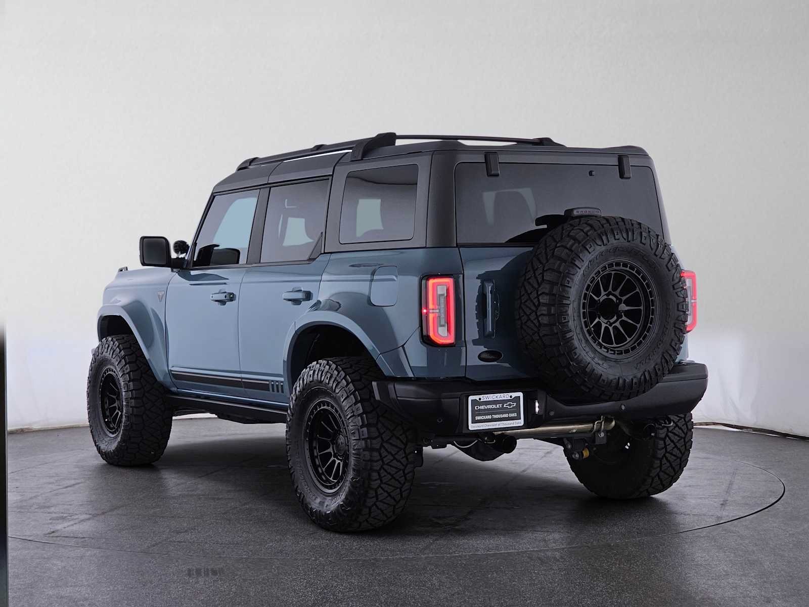 Used 2021 Ford Bronco First Edition AWD/4WD image 5