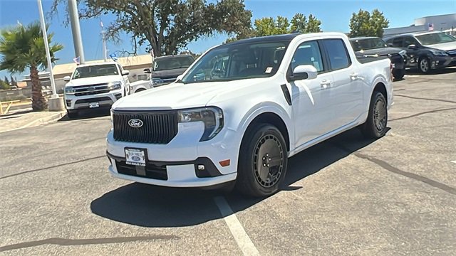 New 2025 Ford Maverick Lobo image 7