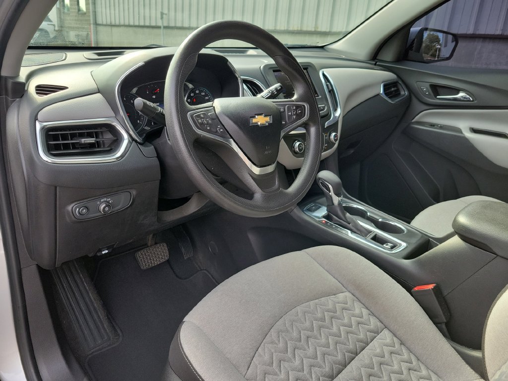 Used 2022 Chevrolet Equinox LT AWD/4WD image 22