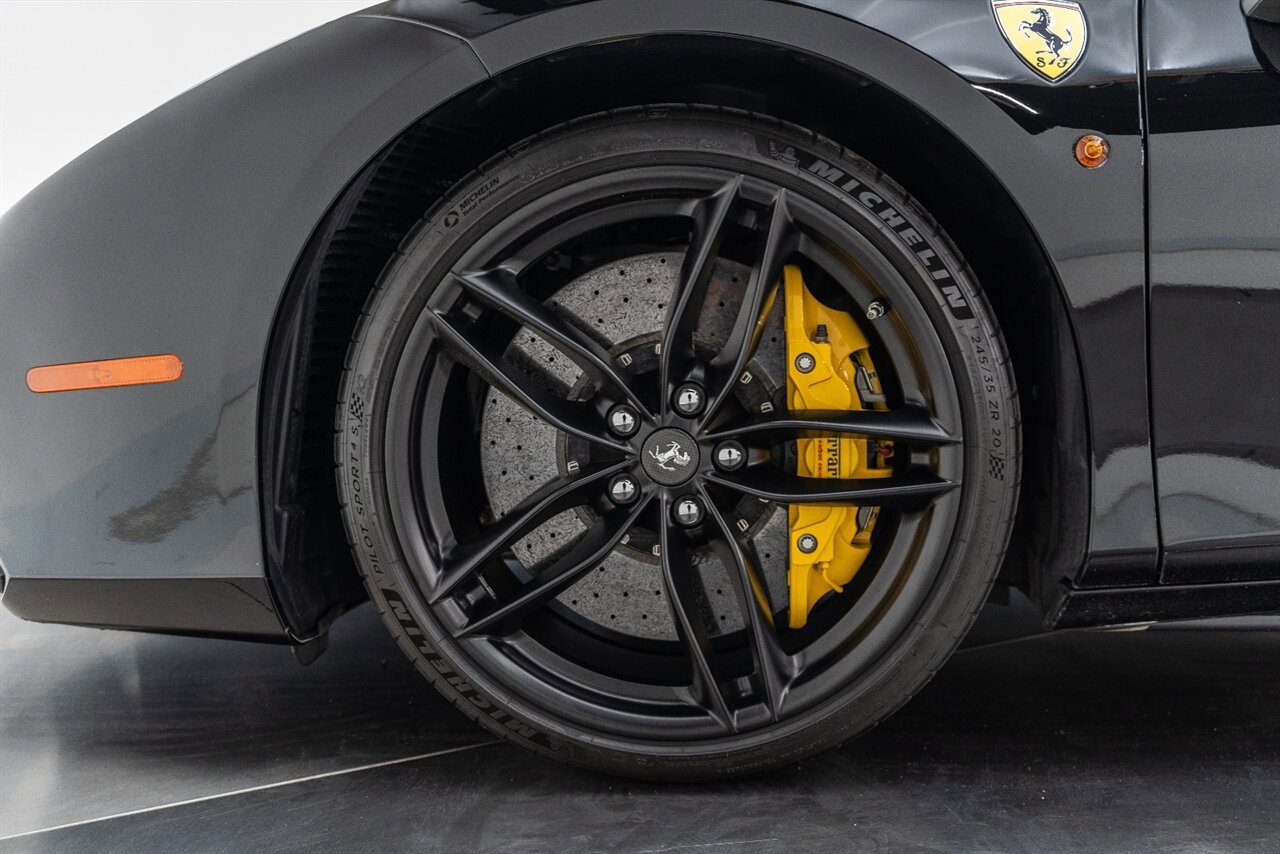 Used 2018 Ferrari 488 Spider image 78