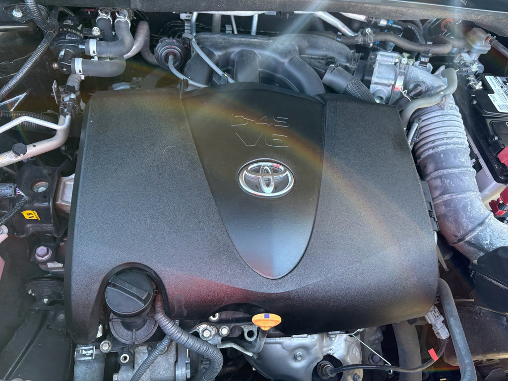 Used 2021 Toyota Highlander XLE image 34