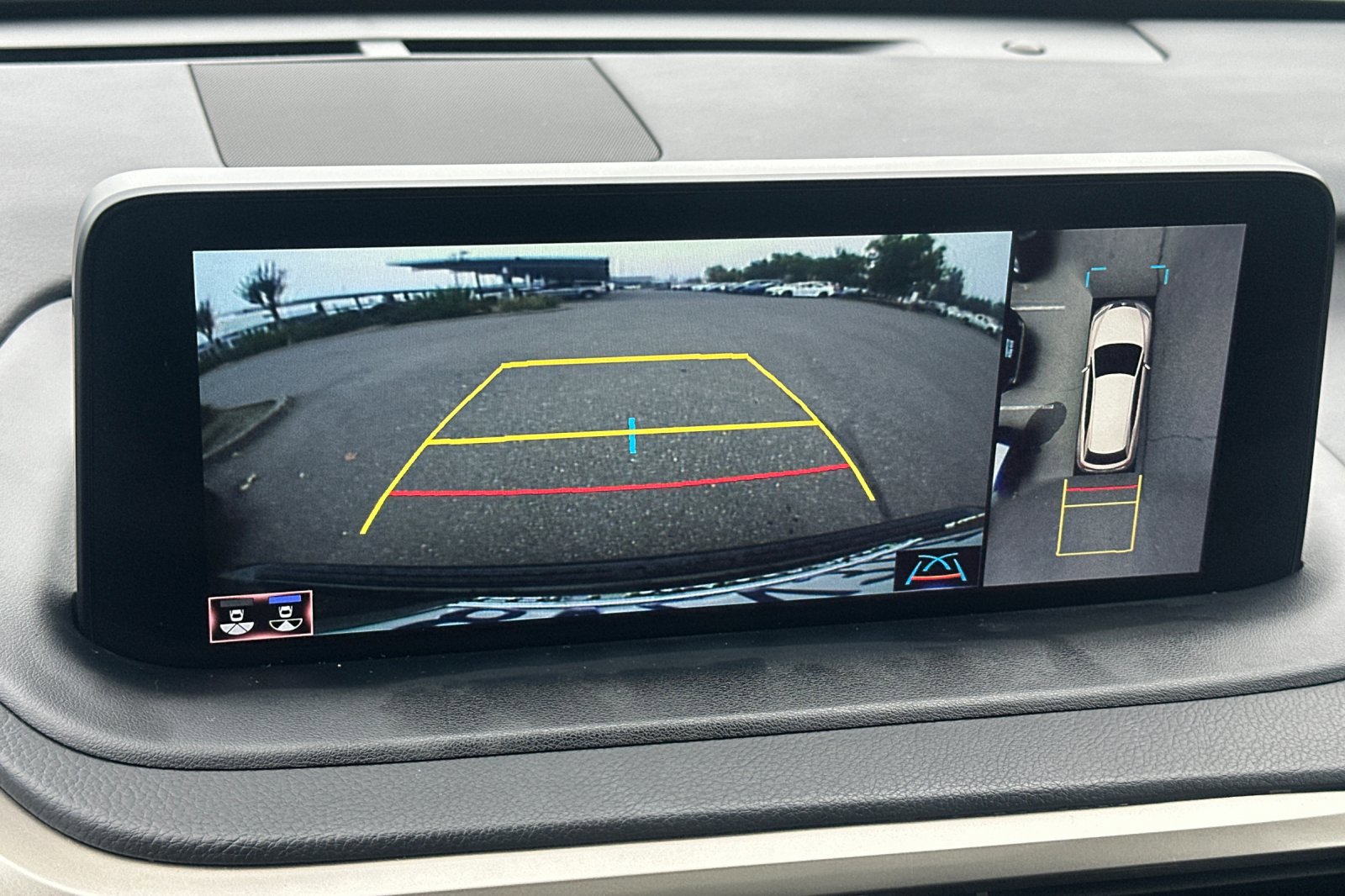 Used 2021 Lexus RX 450h AWD w/ Premium Package image 20