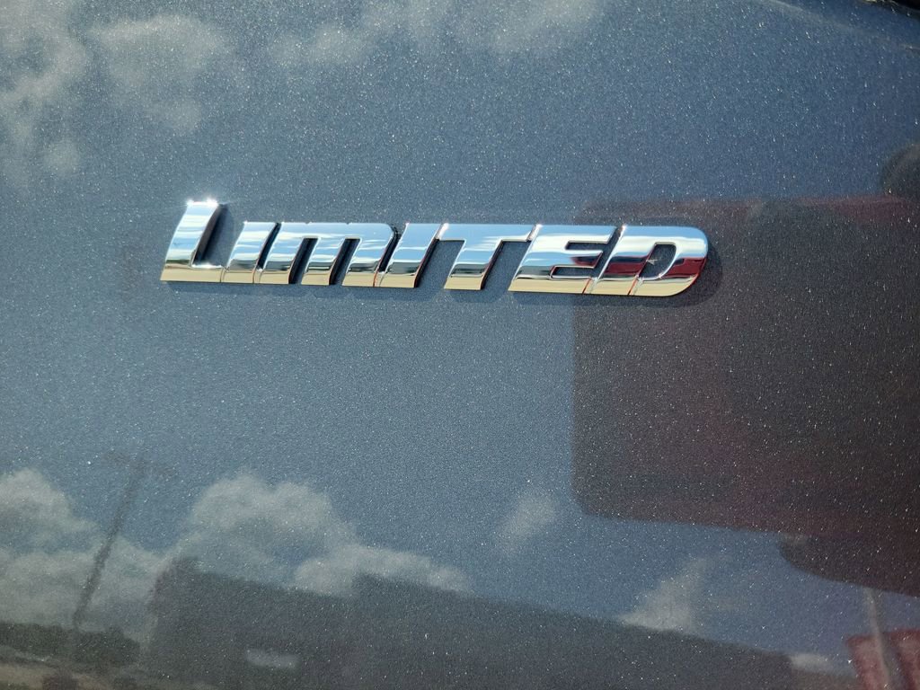 Used 2025 Toyota Tundra Limited image 5