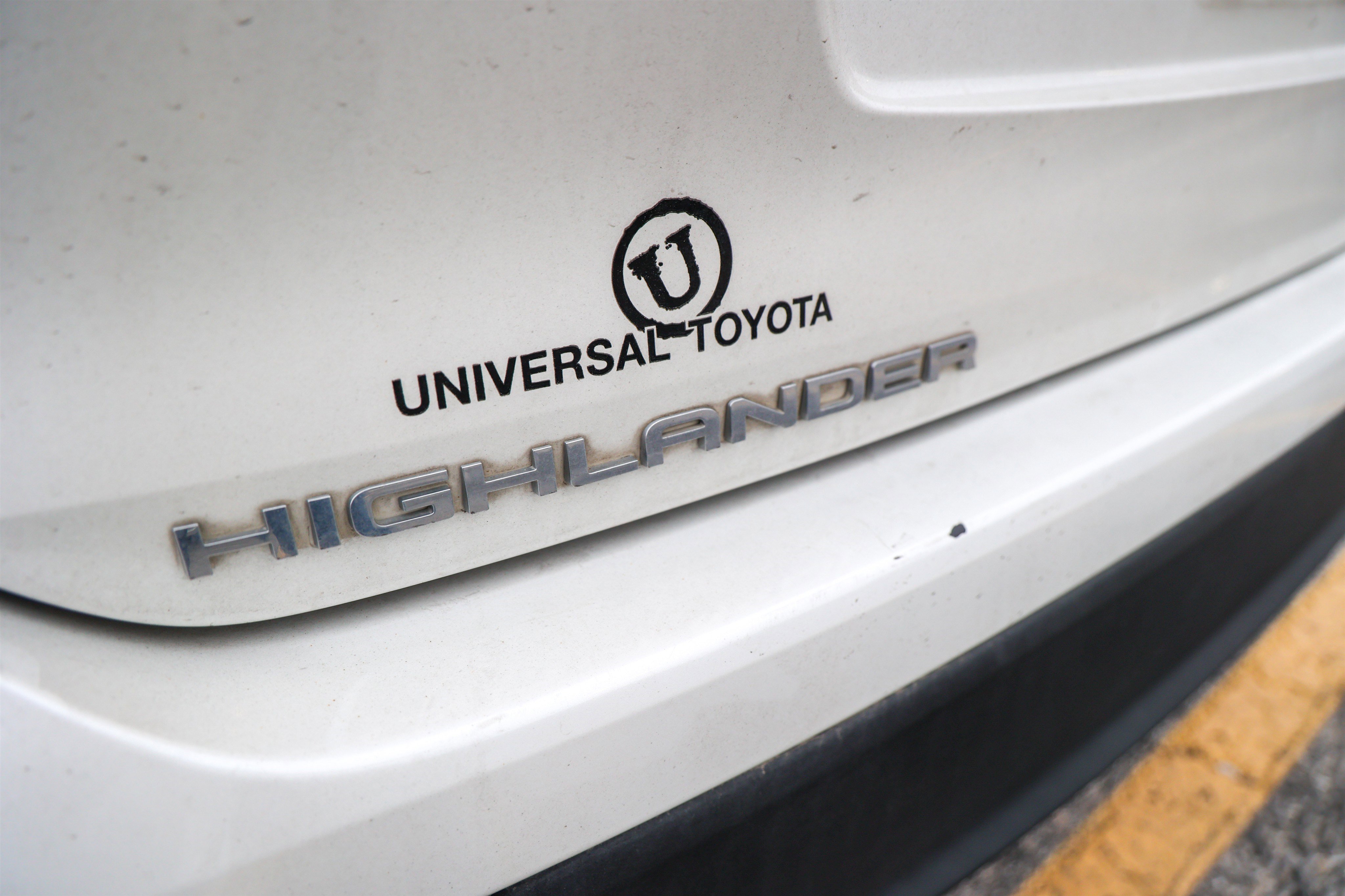 Used 2020 Toyota Highlander XLE FWD image 11