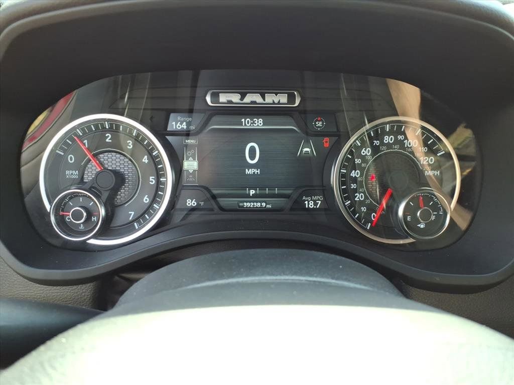 Used 2025 RAM 1500 Big Horn image 27