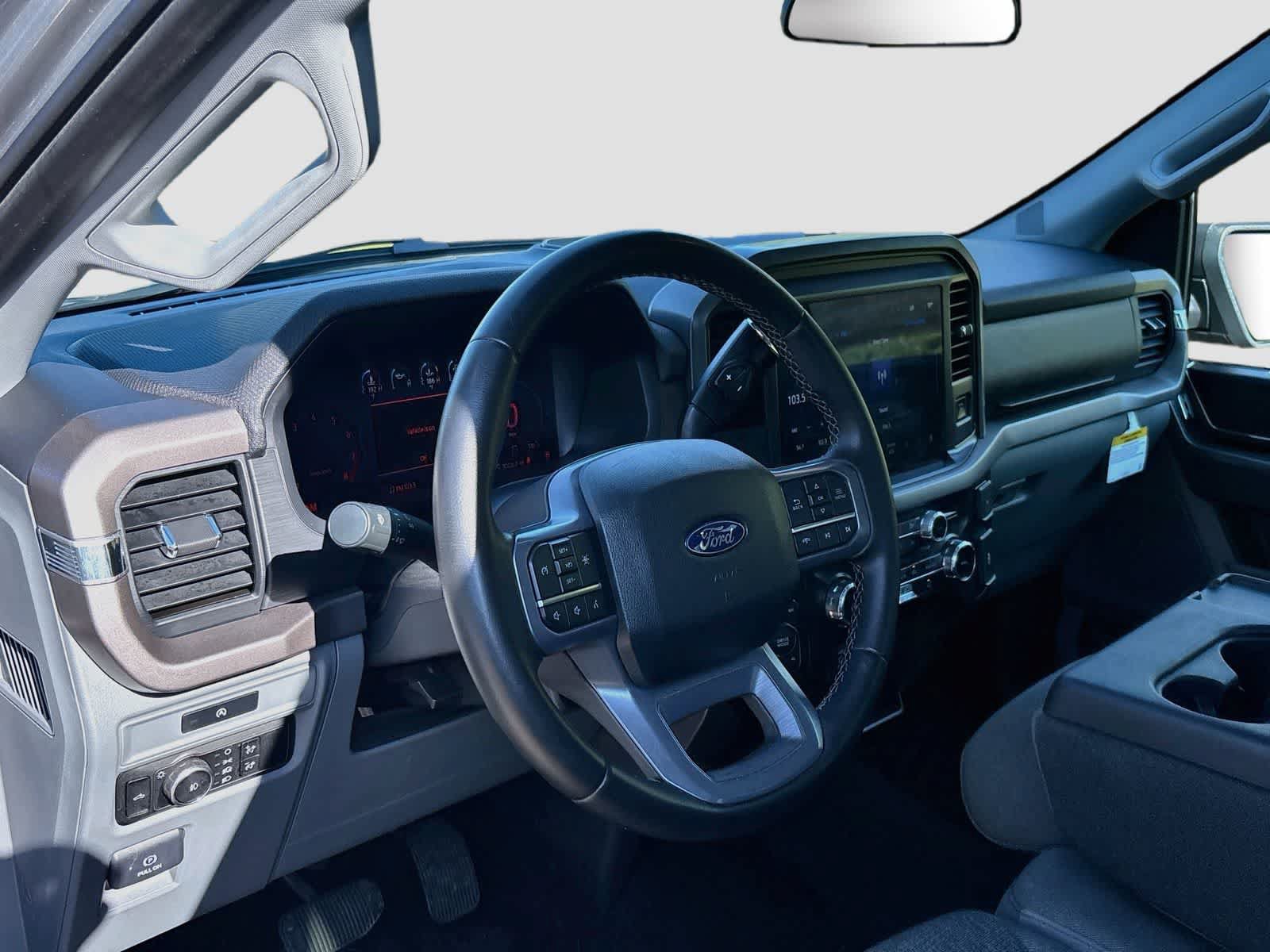 Used 2025 Ford F150 XLT w/ Equipment Group 301A Standard AWD/4WD image 9