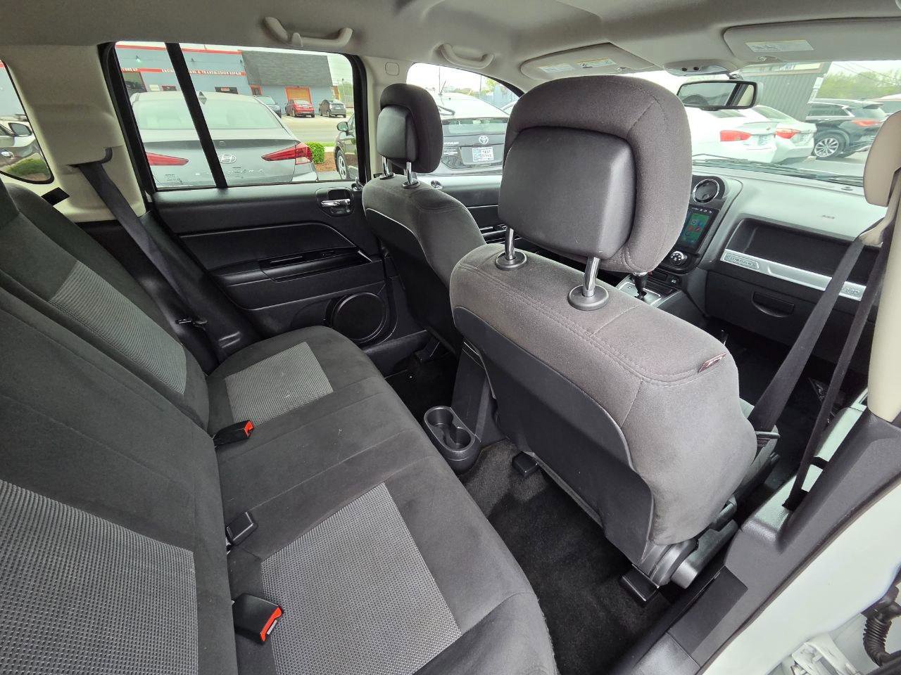 Used 2017 Jeep Compass Sport w/ Power Value Group image 15