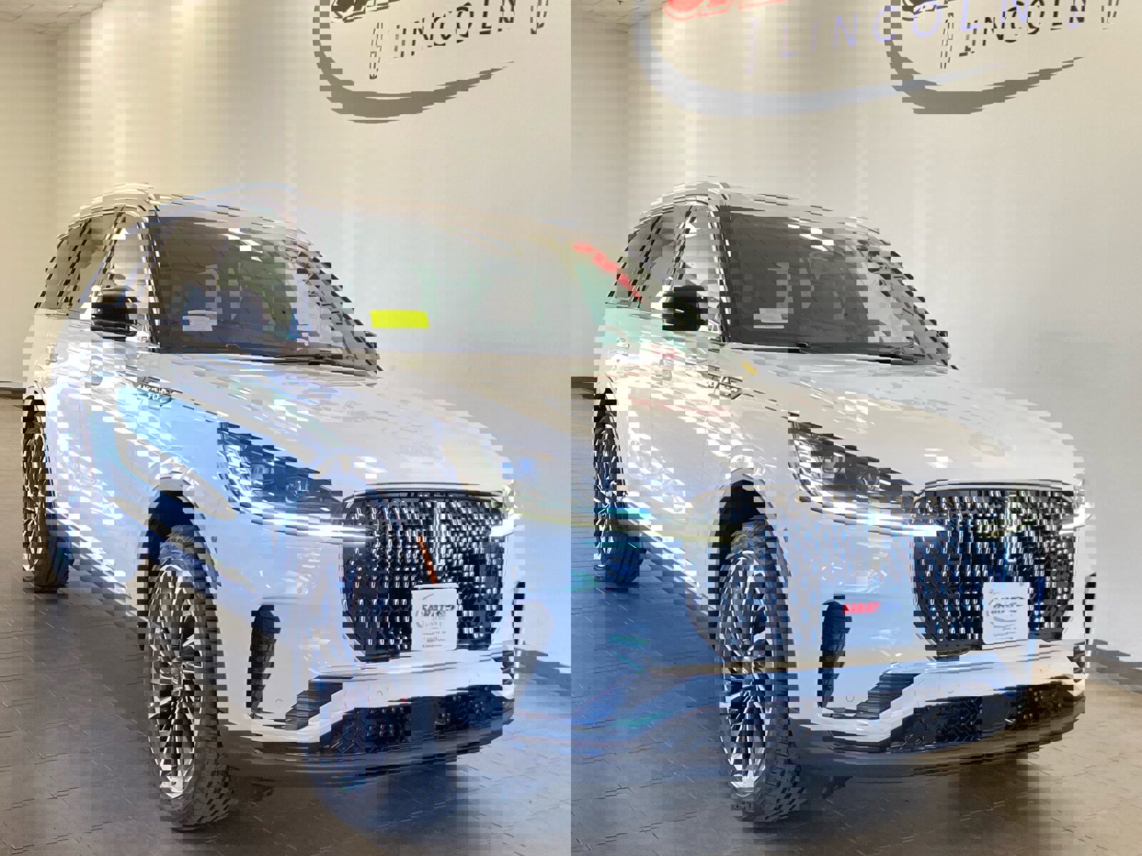 New 2026 Lincoln Aviator Reserve AWD/4WD image 9