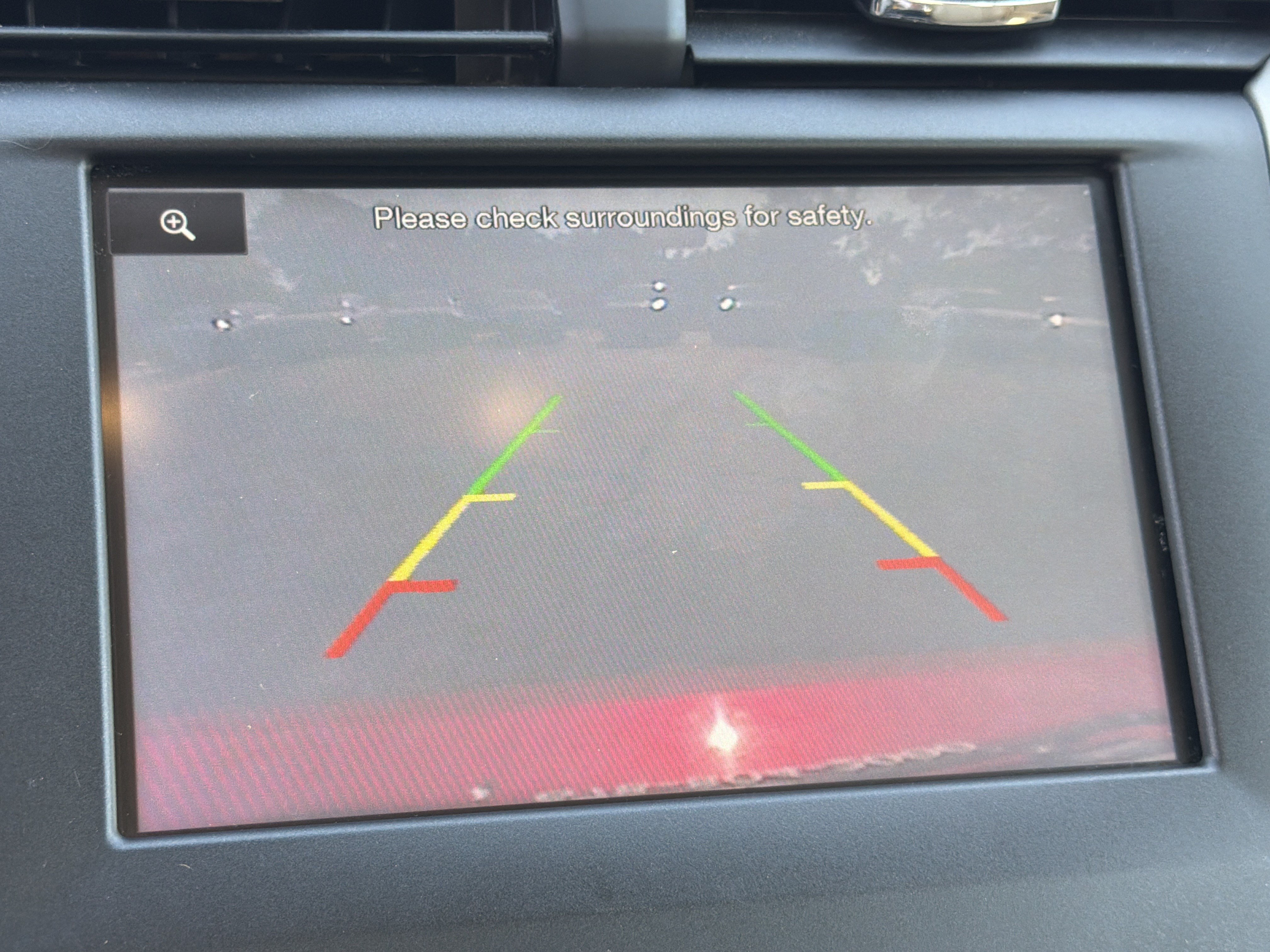Used 2015 Ford Fusion SE w/ Equipment Group 202A FWD image 27