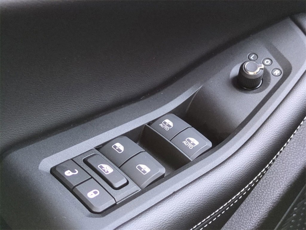 New 2025 Jeep Grand Cherokee Laredo image 23