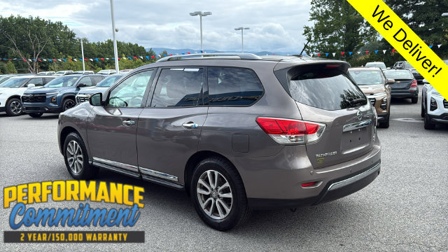 Used 2014 Nissan Pathfinder SL AWD/4WD image 9