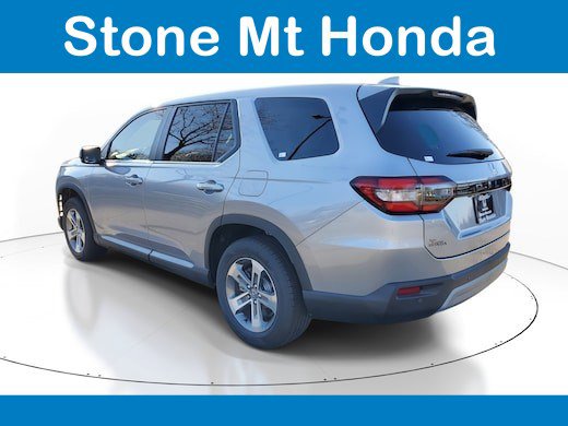 Used 2025 Honda Pilot EX-L image 4