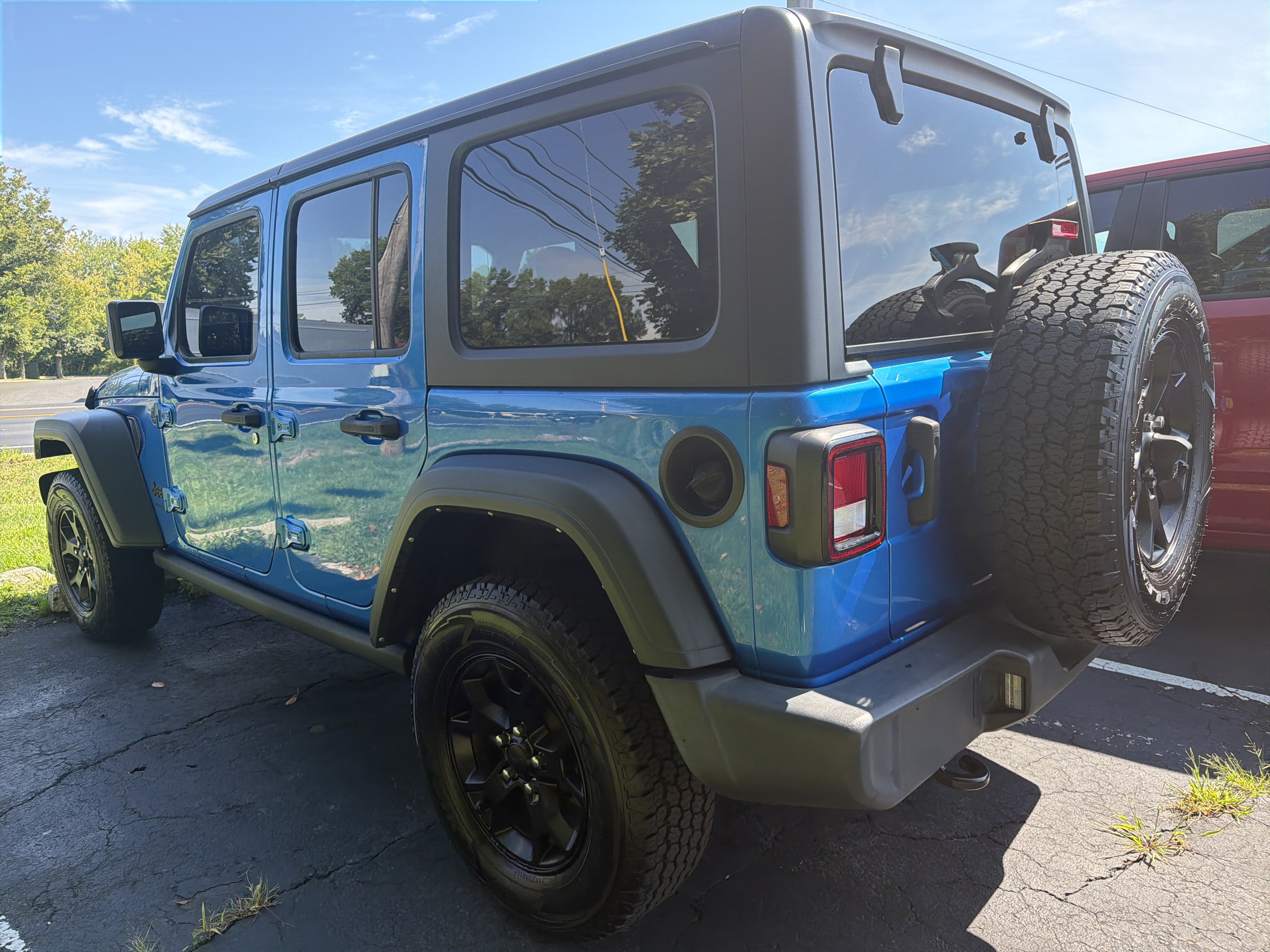 Used 2021 Jeep Wrangler Unlimited Sport AWD/4WD image 6