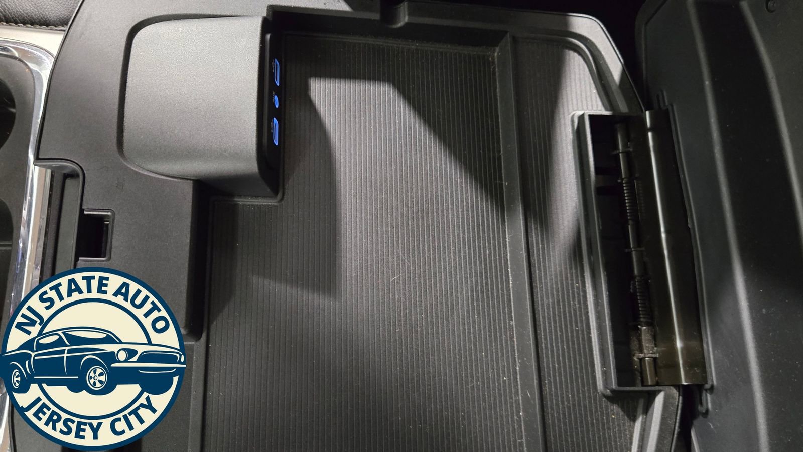 Used 2018 RAM 1500 Laramie w/ Convenience Group image 24