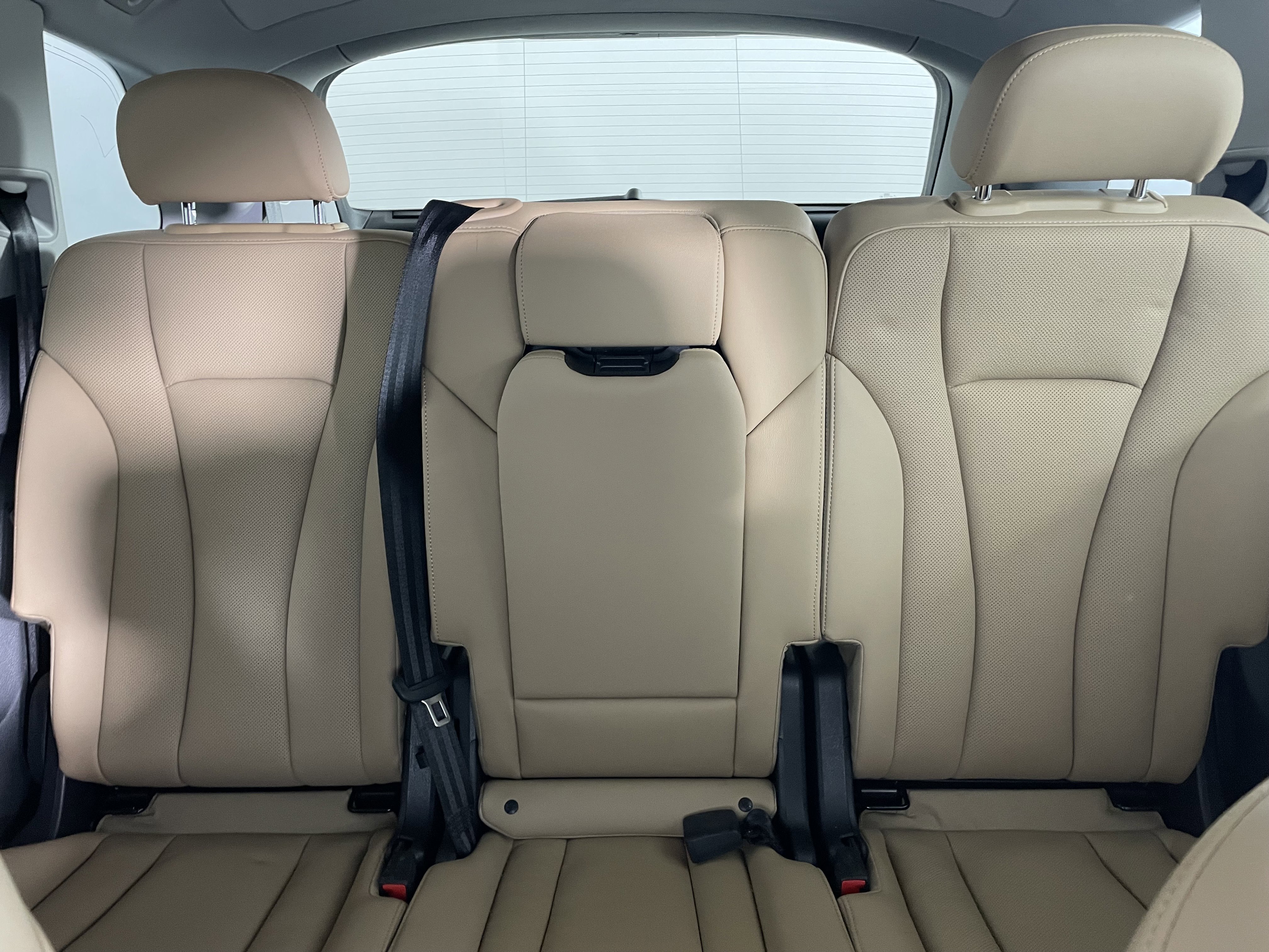 Used 2024 Audi Q7 Premium Plus image 23