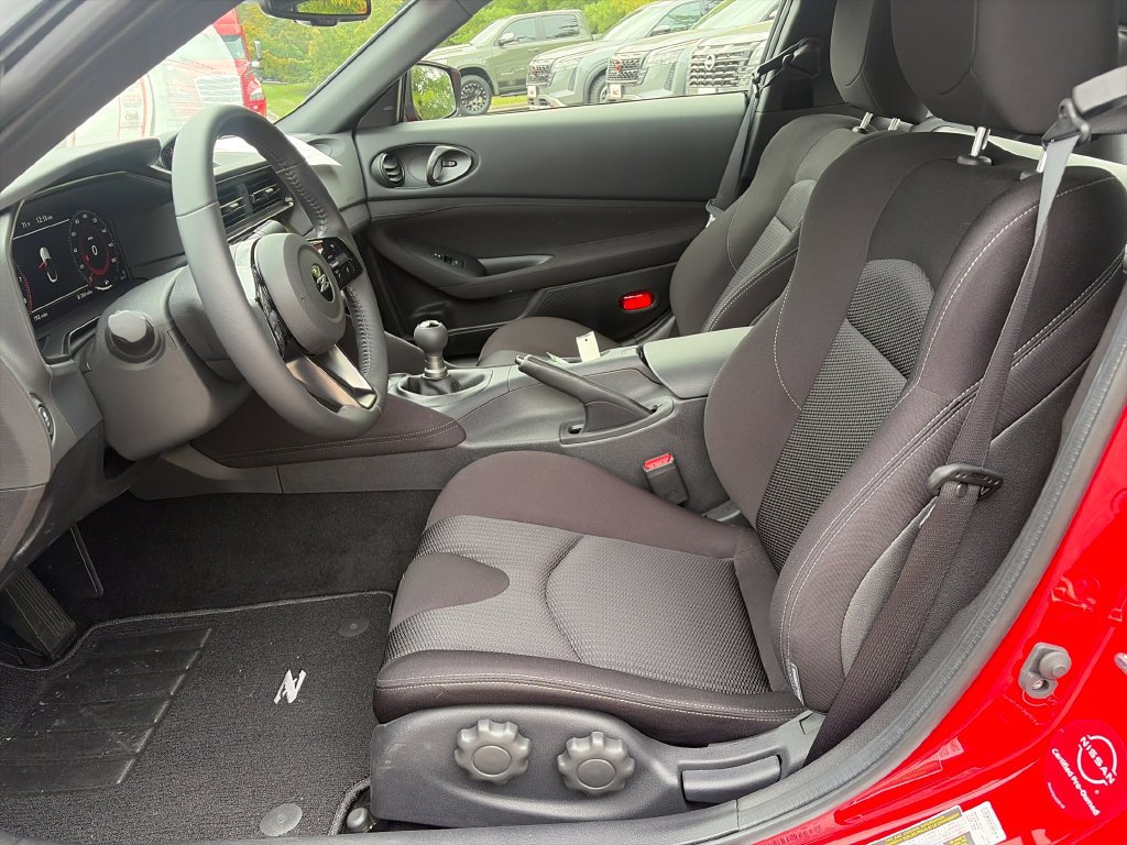 Certified 2026 Nissan Z Sport w/ Floor Mat Package RWD image 11