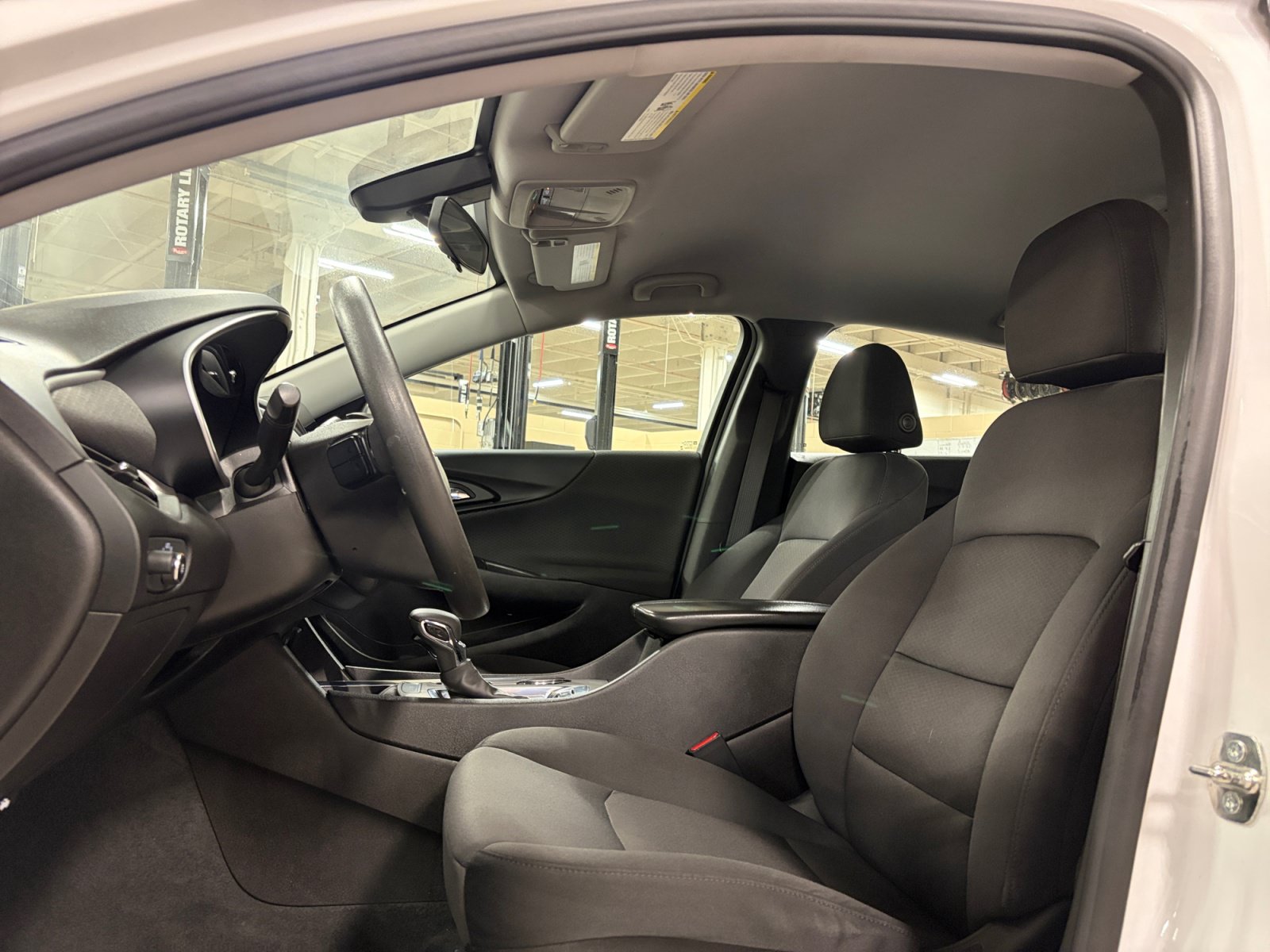 Used 2022 Chevrolet Malibu LT FWD image 12