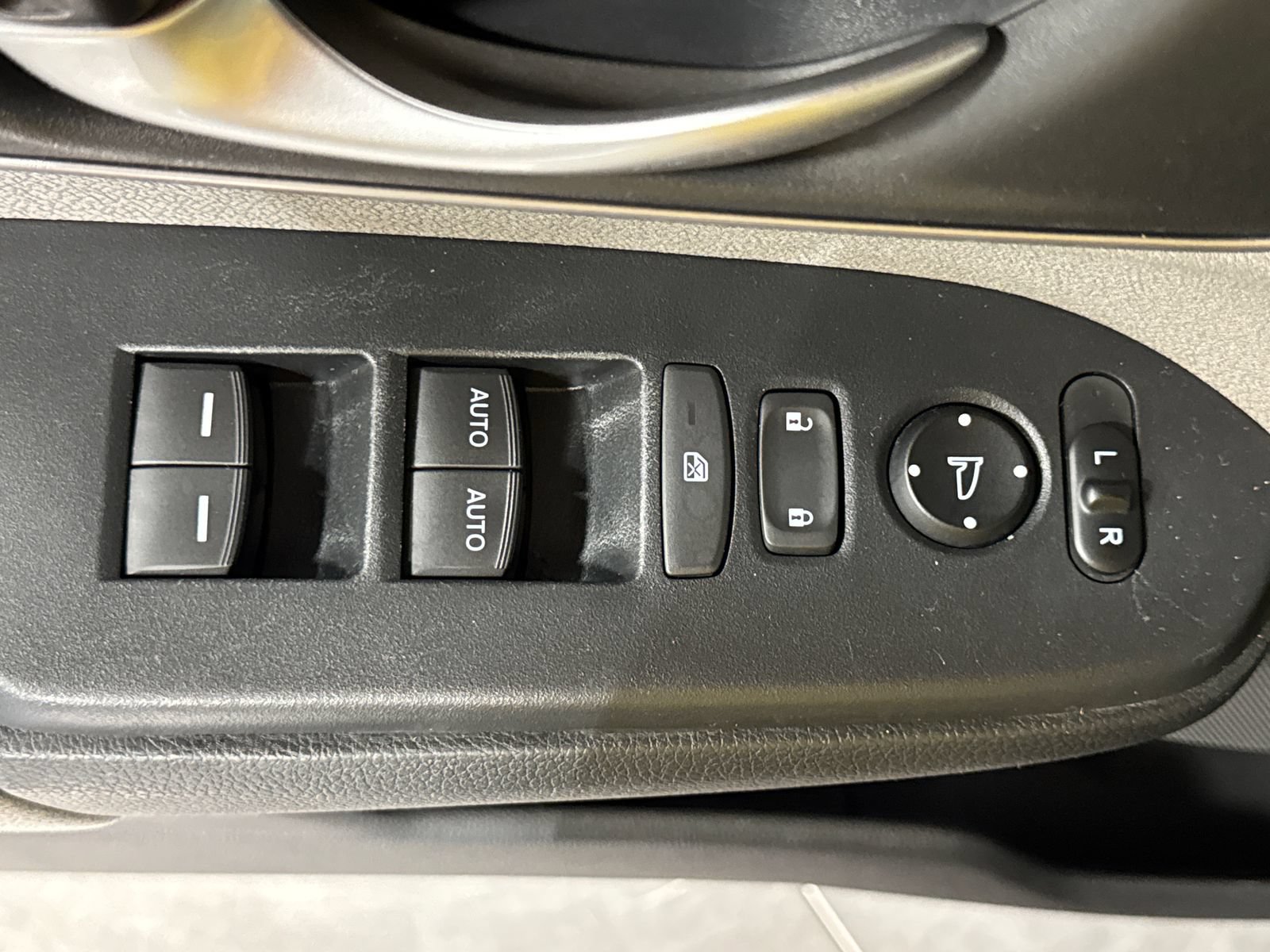 Certified 2018 Honda CR-V EX image 12