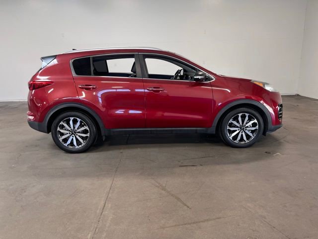 Used 2017 Kia Sportage EX w/ EX Premium Package image 2