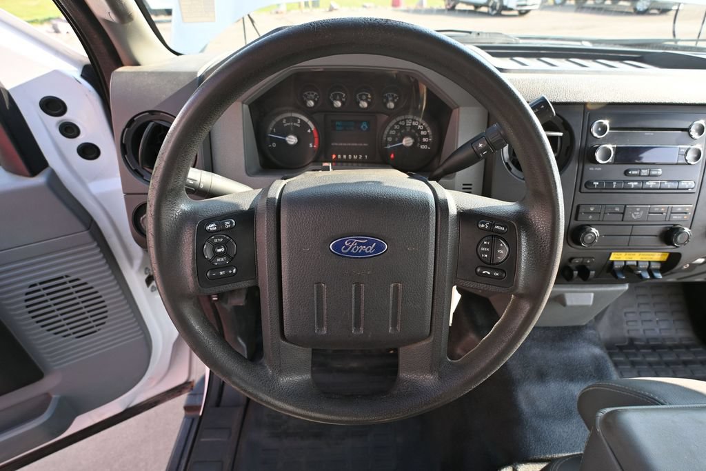 Used 2015 Ford F550 Luxury RWD image 29